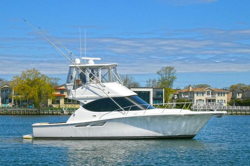 Tiara Yachts 39 Convertible image