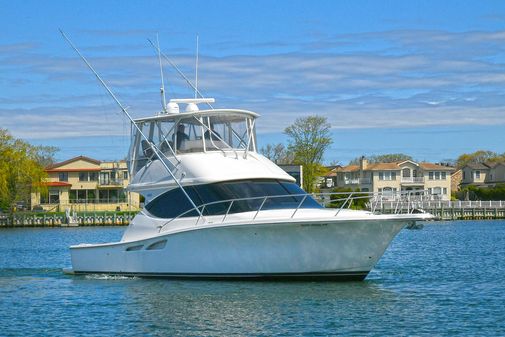 Tiara Yachts 39 Convertible image