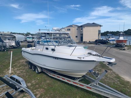 Boston Whaler 305 Conquest image