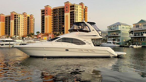 Sea Ray 44 Sedan Bridge - Lift - 