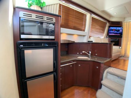 Sea Ray 44 Sedan Bridge - Lift - image