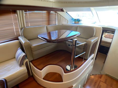 Sea Ray 44 Sedan Bridge - Lift - image