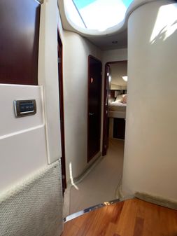 Sea Ray 44 Sedan Bridge - Lift - image