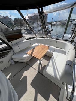 Sea Ray 44 Sedan Bridge - Lift - image