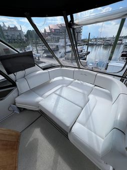 Sea Ray 44 Sedan Bridge - Lift - image