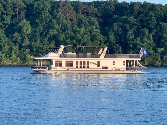 Sharpe 75-HOUSEBOAT - main image