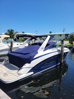 Regal 320 EXPRESS CRUISER image