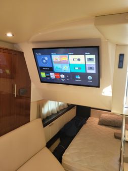 Regal 320 EXPRESS CRUISER image