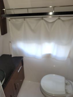 Regal 320 EXPRESS CRUISER image