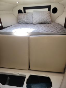 Regal 320 EXPRESS CRUISER image