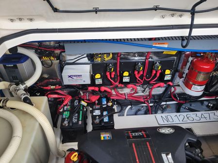 Regal 320 EXPRESS CRUISER image