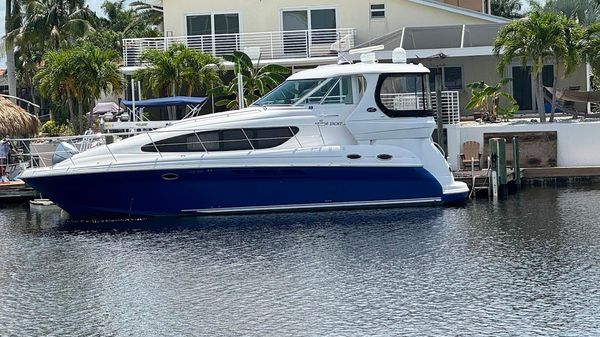 Sea Ray 40 Motor Yacht