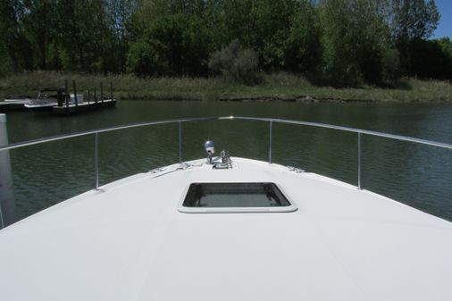 Sea Ray 340 Sundancer image