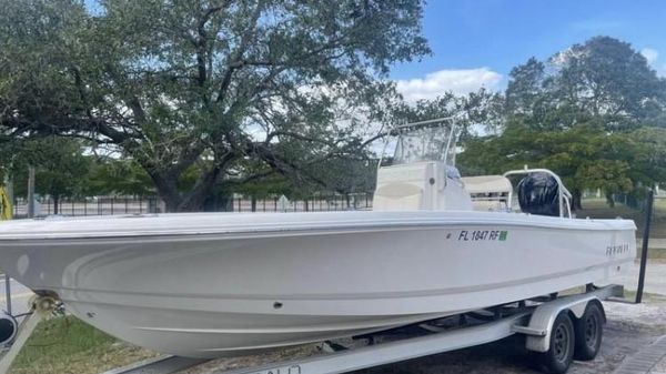 Robalo 246 Cayman