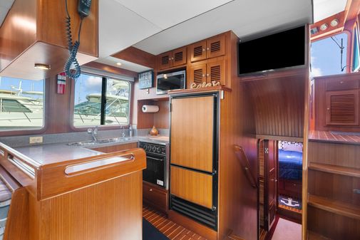 North Pacific 43 Pilothouse image