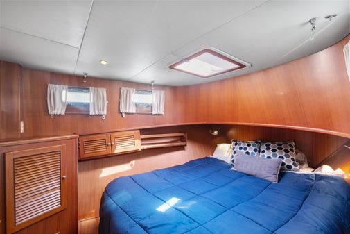 North Pacific 43 Pilothouse image