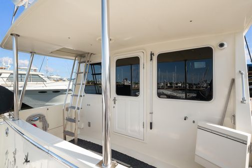 North Pacific 43 Pilothouse image