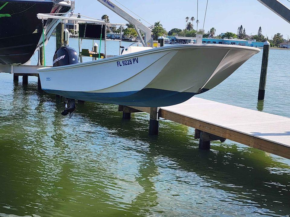 1976 Boston Whaler 17 montauk