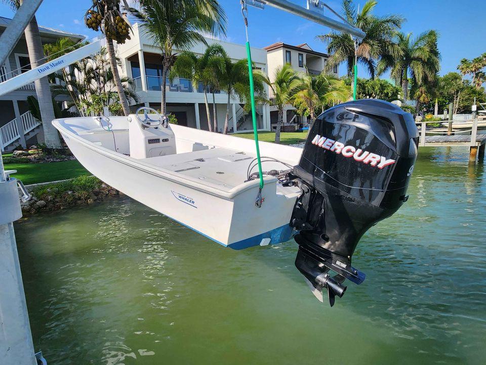 1976 Boston Whaler 17 montauk