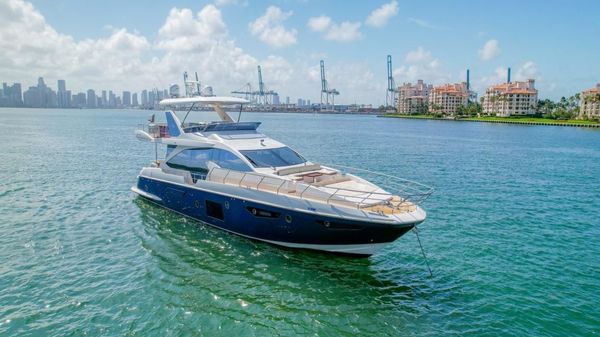 Azimut 72 FLY 