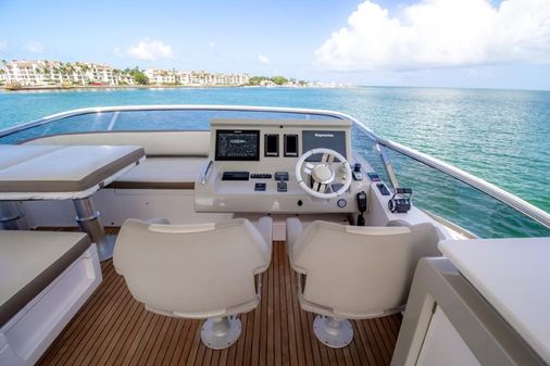 Azimut 72-FLY image