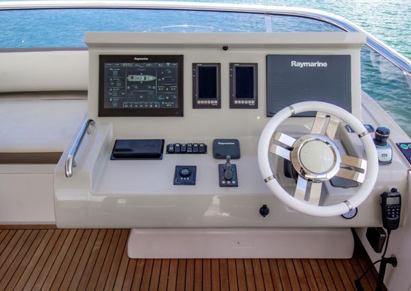 Azimut 72-FLY image