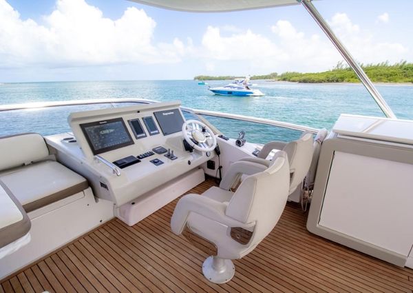 Azimut 72-FLY image