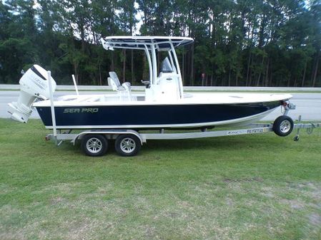 Sea-pro 248 image