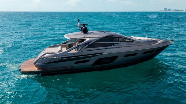 Pershing 7X