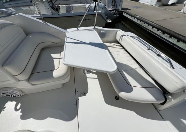 Sea Ray 270 Sundancer image