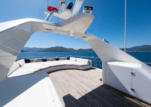 Benetti Tradition 100 image