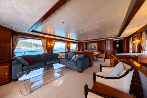 Benetti Tradition 100 image