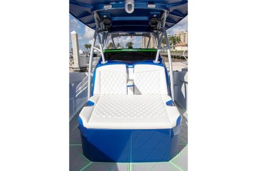 Nor-tech 340-SPORT-CENTER-CONSOLE image