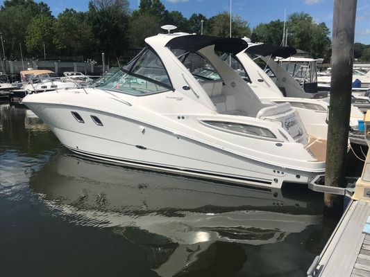 Sea Ray Sundancer - main image