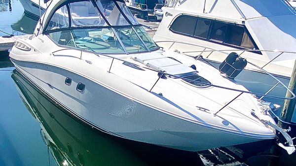 Sea Ray 330 Sundancer 