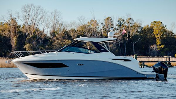 Sea Ray 320 Sundancer OB
