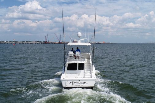 Luhrs 36 Convertible image