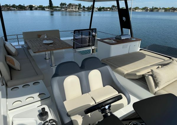 Fountaine Pajot MY 6 image