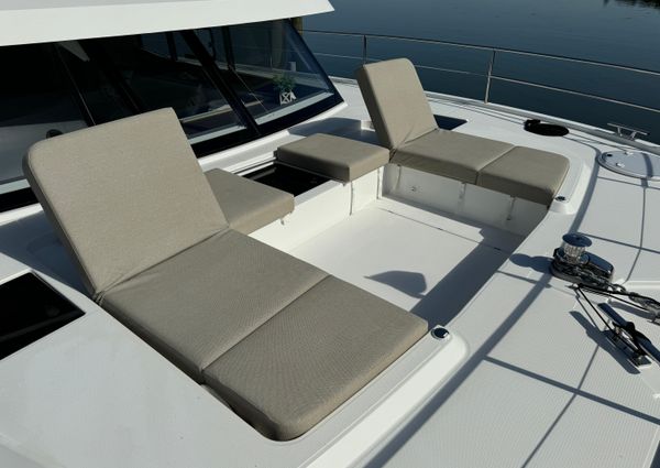 Fountaine Pajot MY 6 image