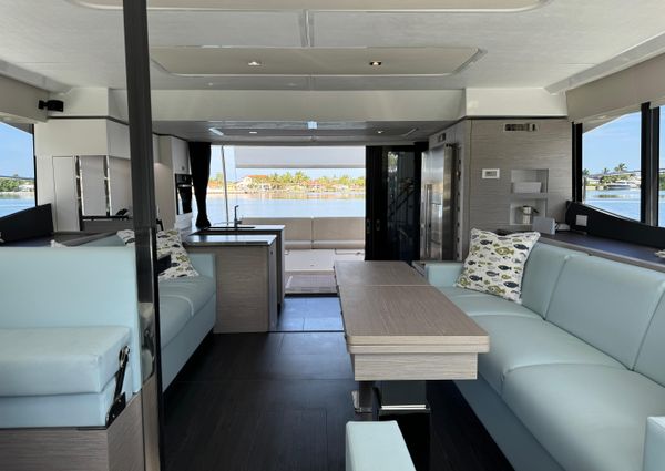 Fountaine Pajot MY 6 image