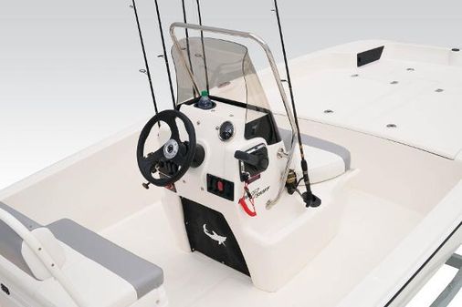 Mako PRO-SKIFF-17-CC image