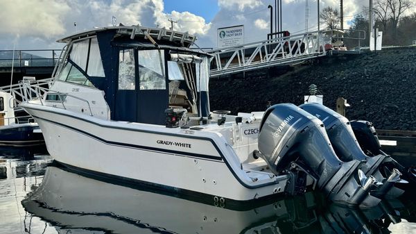 Grady-White 28 MARLIN 