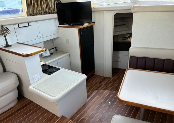 Cruisers 3650-AFT-CABIN image