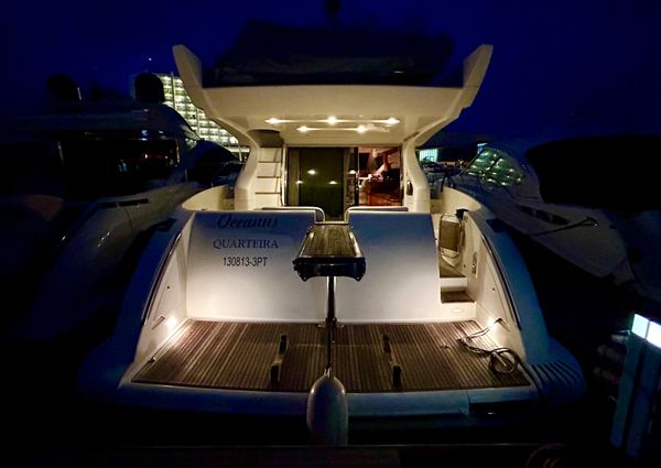 Azimut 55 image