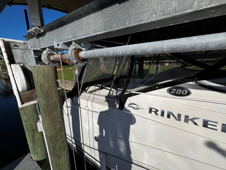 Rinker 280 Express Cruiser image