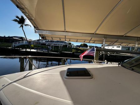 Rinker 280 Express Cruiser image