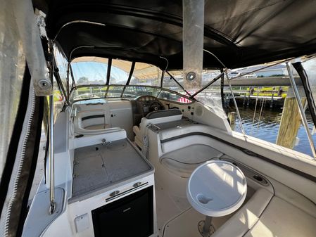 Rinker 280 Express Cruiser image