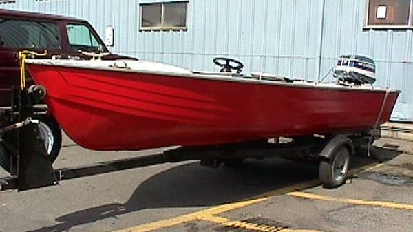 Crestliner  