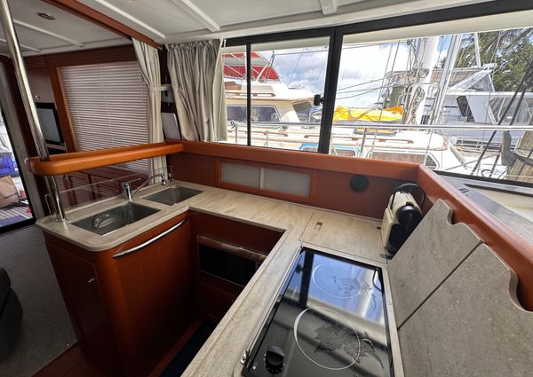 Beneteau Swift Trawler 44 image