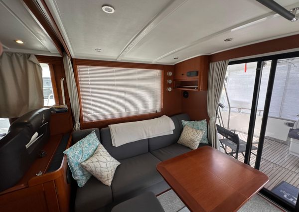 Beneteau Swift Trawler 44 image